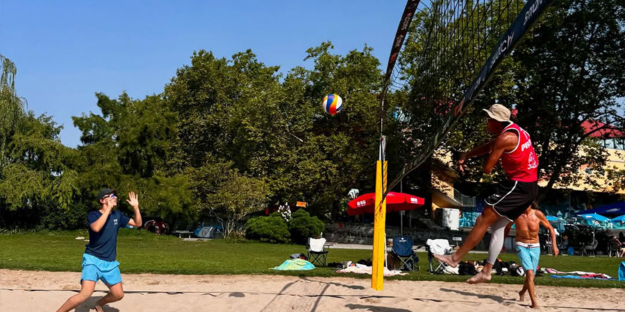 Joueurs de Beach volley 2023